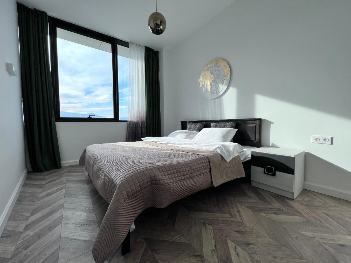 Apartment In Axis Towers, Tbilisi Business Center Eksteriør billede